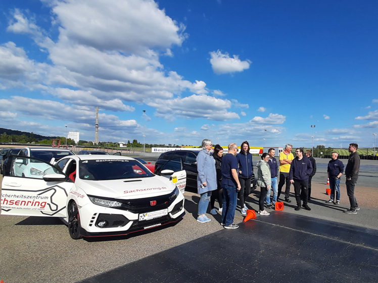MEGWARE Teamevent at Sachsenring
